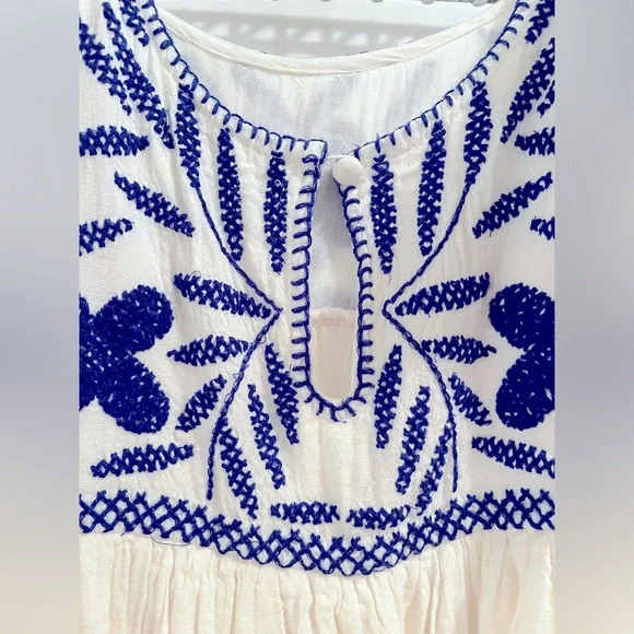 Stunning Urban Outfitters Mama Mia Embroidered white and blue lined dress - Picture 5 of 9